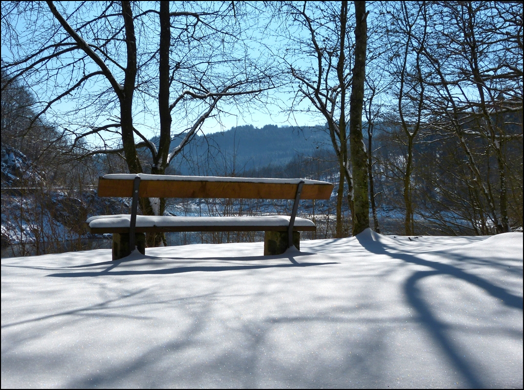 . Der Winter ist zurck - Ein schnes Pltzchen an der Biwenerbaach zwischen Bavigne und Liefrange. 13.03.2013 (Jeanny)