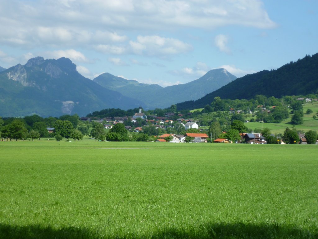 Blick auf die Berge des Inntals bei Rosrenheim.
05.06.2012