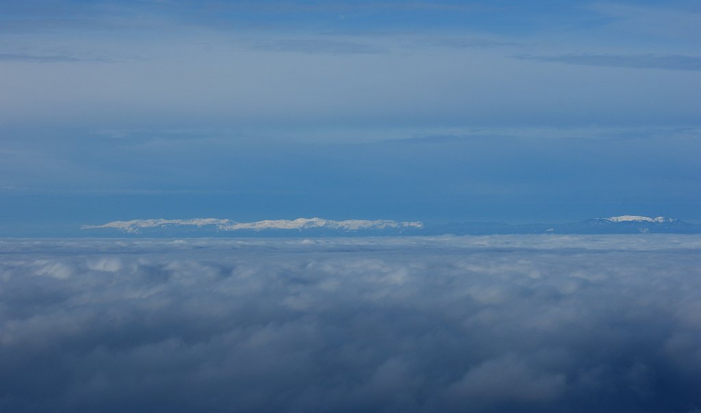 Blick vom Les Pleiades ber das Nebelmeer und den Jura. 
(20.01.2010)