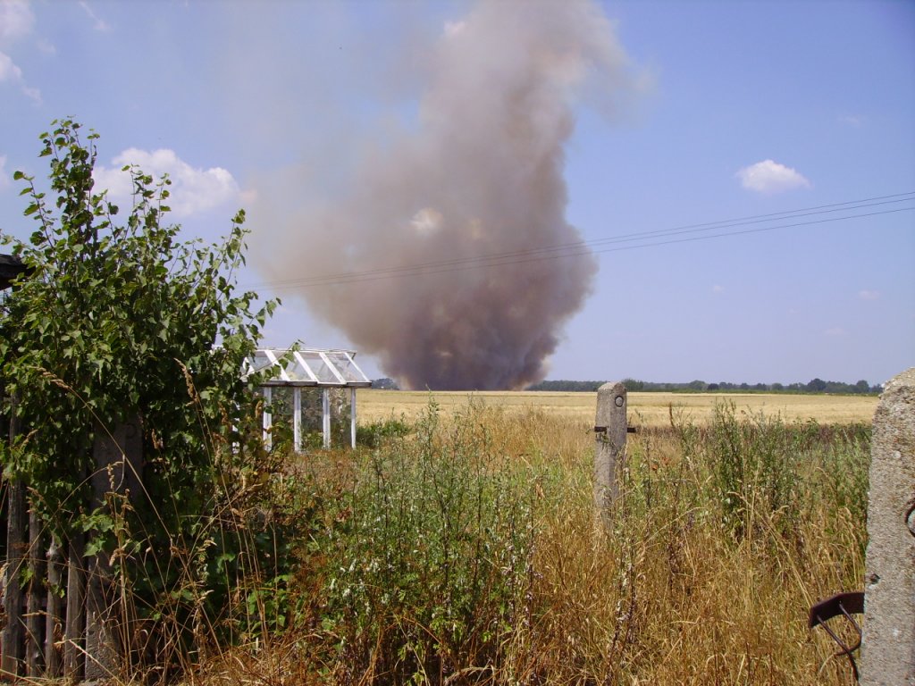 Feldbrand nahe Swiniowice im Kreis Tarnowskie Gory im Sommer 2006!