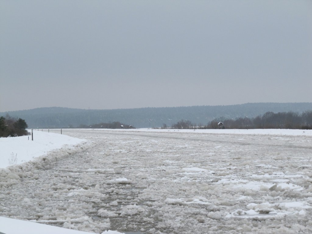 Herrliche Landschaft am winterlichen Elbe-Seitenkanal. 14.01.2010 nahe Esterholz