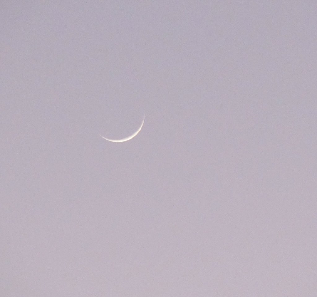 Hier mal eine Aufnahme des Mondes am 25.1.2012 bei Brixlegg.