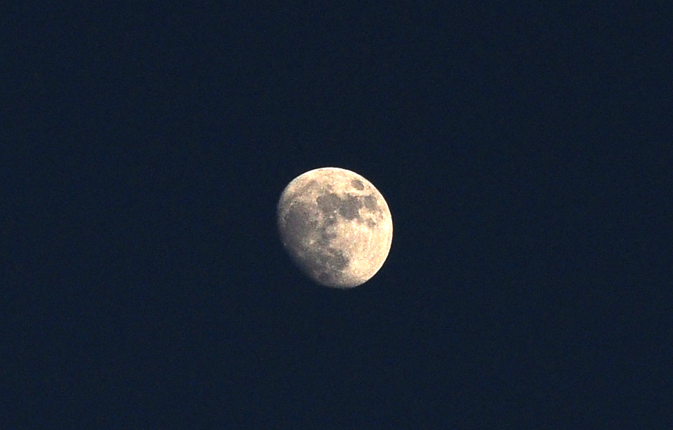 Mond ber der Eifel - 14.05.2011