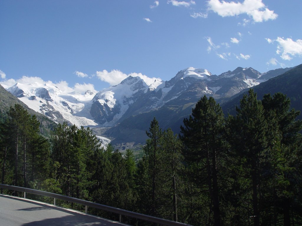 Unterwegs mit der Bernina Bahn von St. Moritz nach Tirano am 10.07.2008