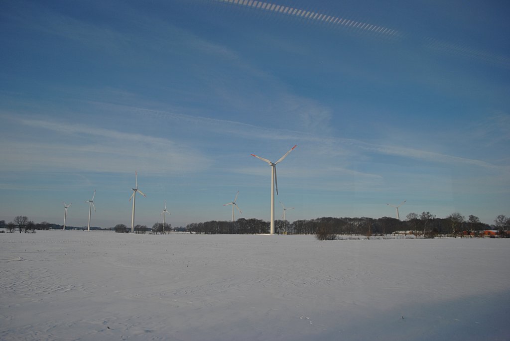 Windrder, zwischen Osnabrck und Bremen. Foto vom 25-12-2010.