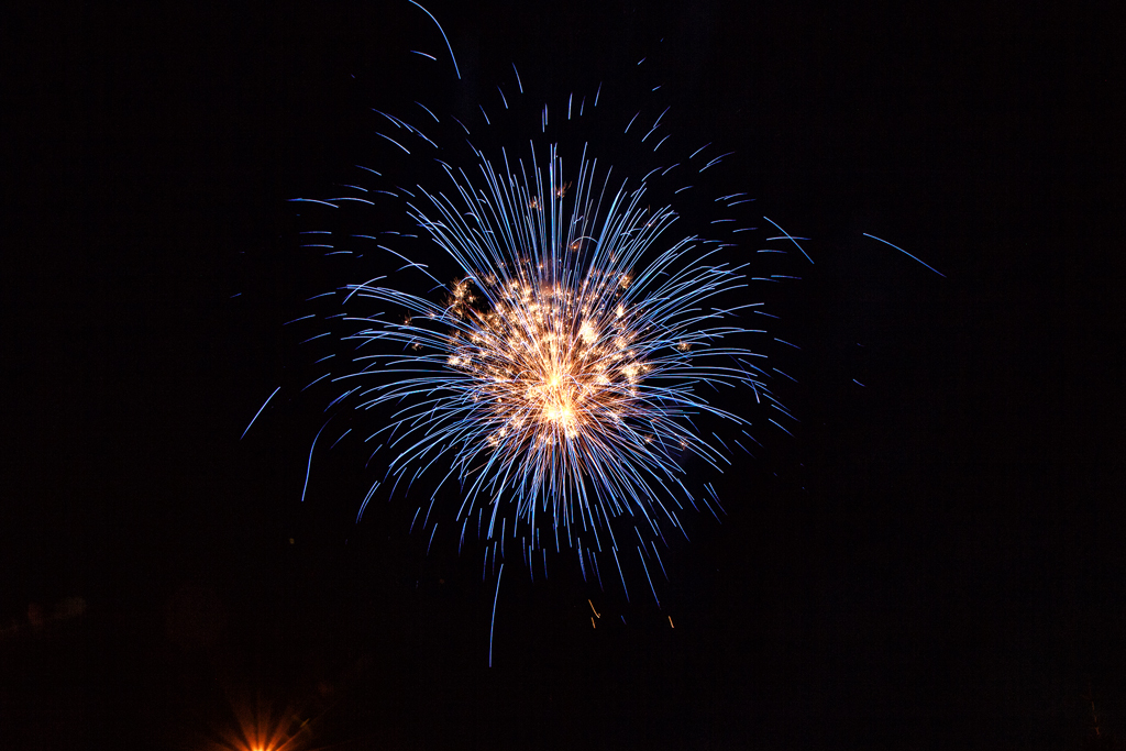 Zum Abschluss des Floriansfestes der FF Torgelow gab es, wie in den Jahren zuvor, ein grosses Feuerwerk. - Bilder von 2011 & 2012