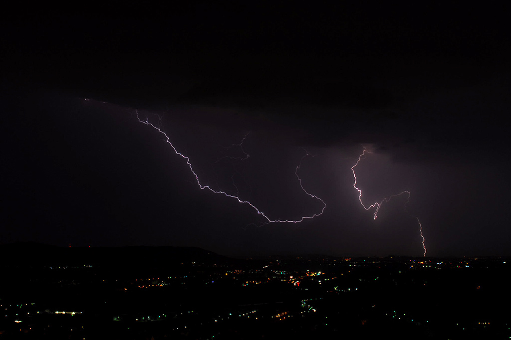 28.07.2013 Gewitter über Stuttgart oberhalb von Remshalder aus