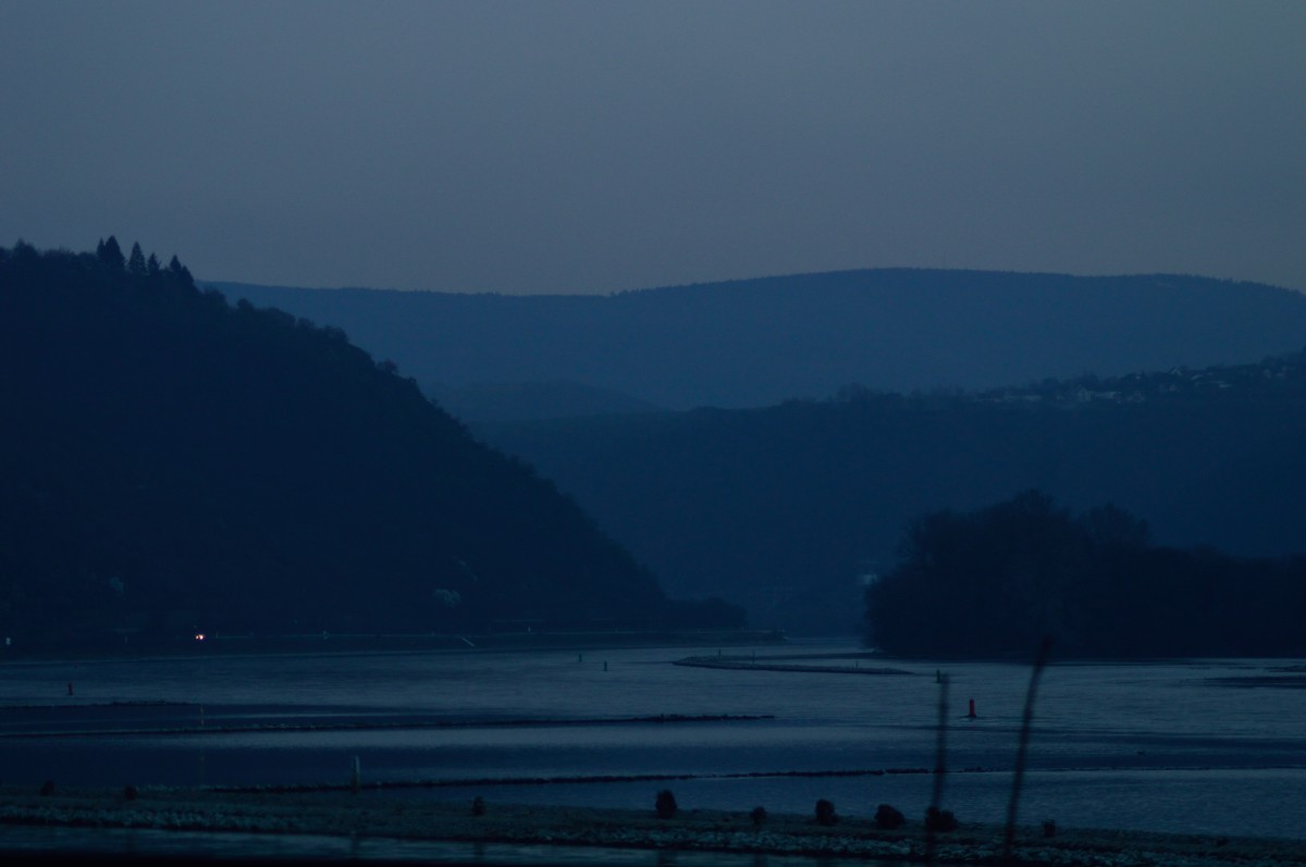 Abendstimmung auf den Rhein bei Kaub.
14.3.2014