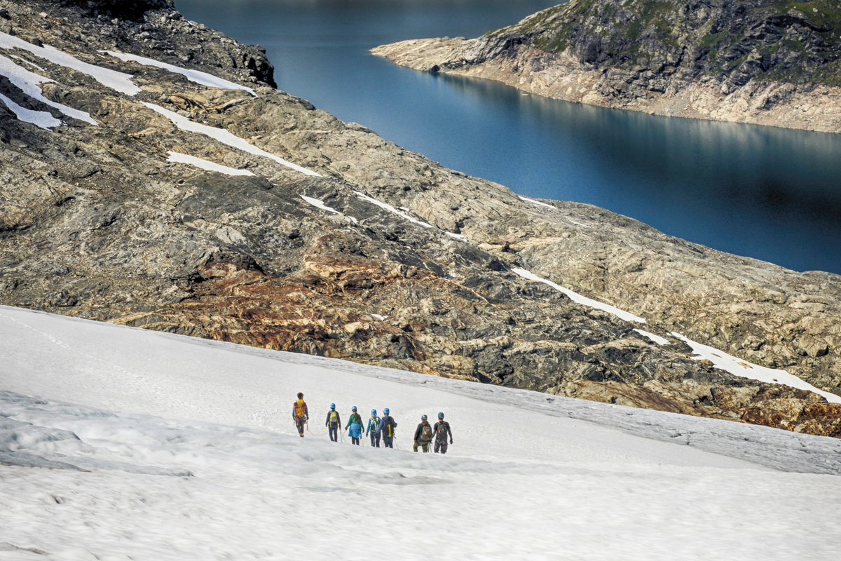 Aufnahme vom Folgefonna Gletscher  in der norwegischen Region Hardanger. Der Folgefonna-Nationalpark. wurde 2005 gegründet, um die einzigartige Gletscherlandschaft mit seiner großen Artenvielfalt und seinen unterschiedlichen Ökosystemen zu schützen. 
Datum: 6. Juli 2018.