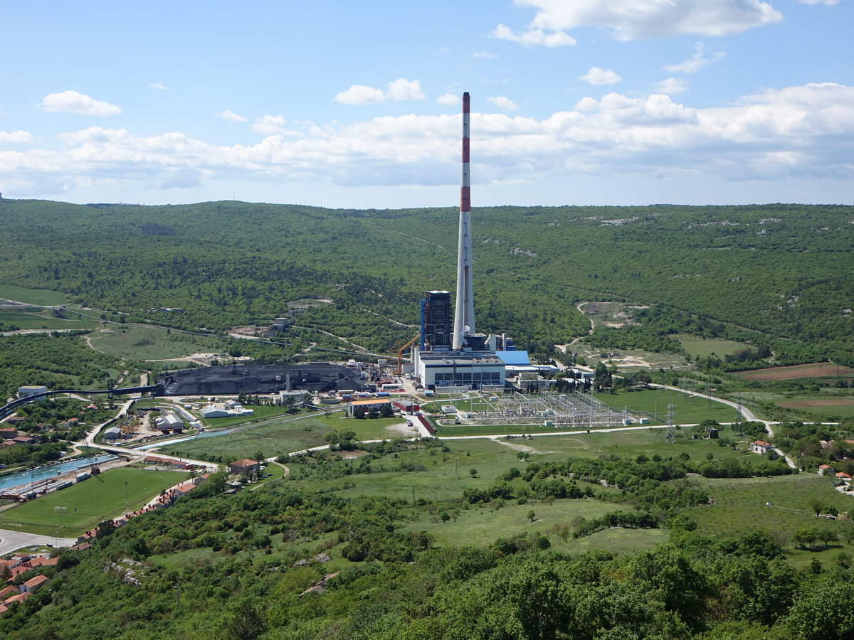 Aussicht auf das Heizkraftwerk bei Plomin (29.04.2016)