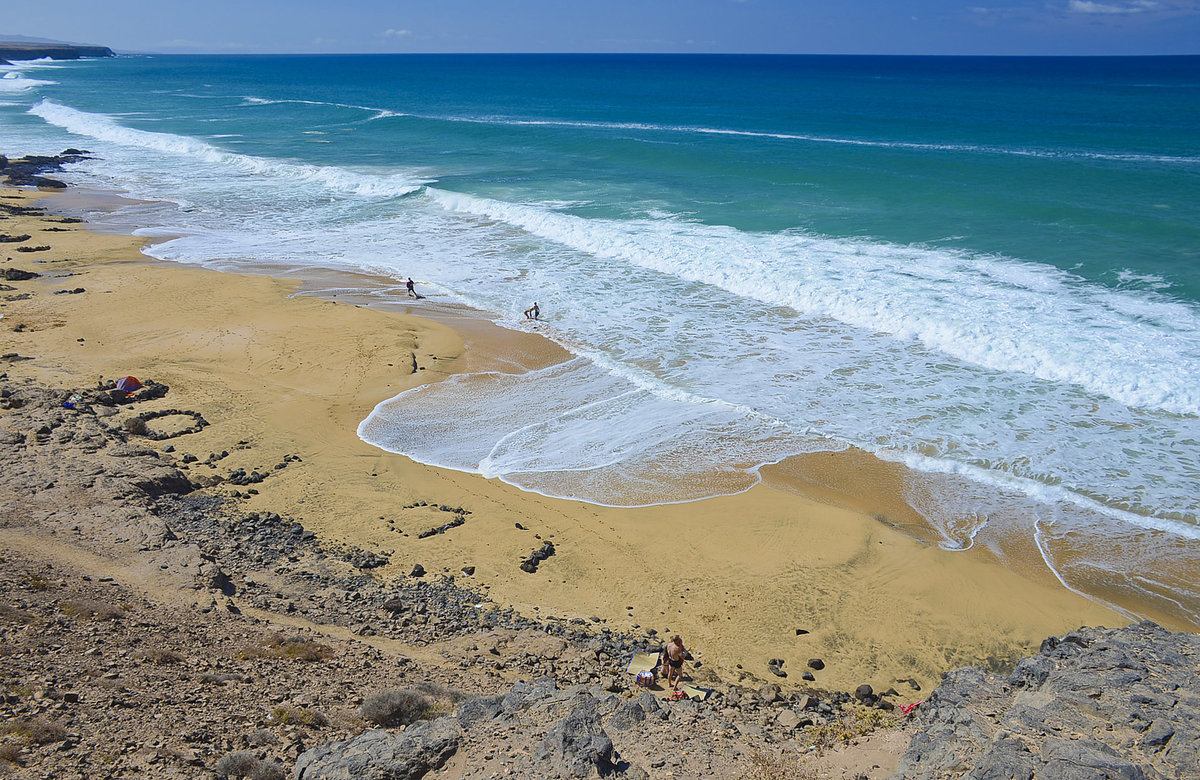 Im Nordwesten der Insel Fuerteventura liegen die Strände des Fischerortes El Cotillo. Aufnahme: 18. Oktober 2017.