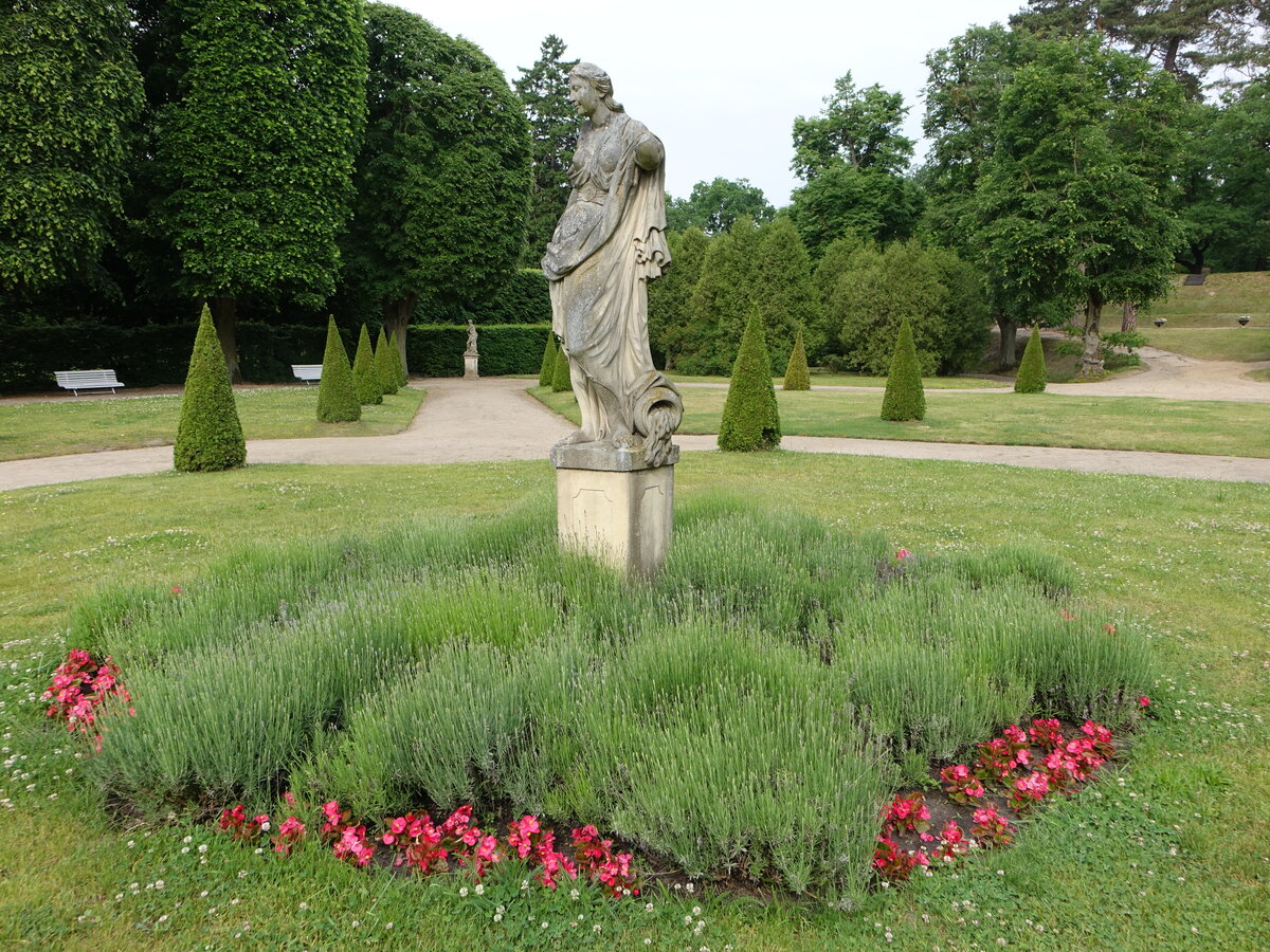 Im Schlossgarten von Schloss Rogalin, Großpolen (12.06.2021)