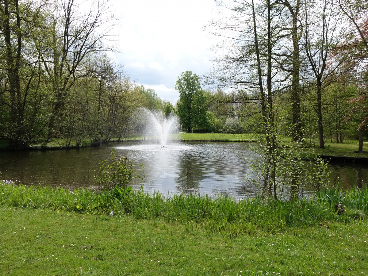 Im Schloßpark Blauwendal in Waasmunster (29.04.2015)