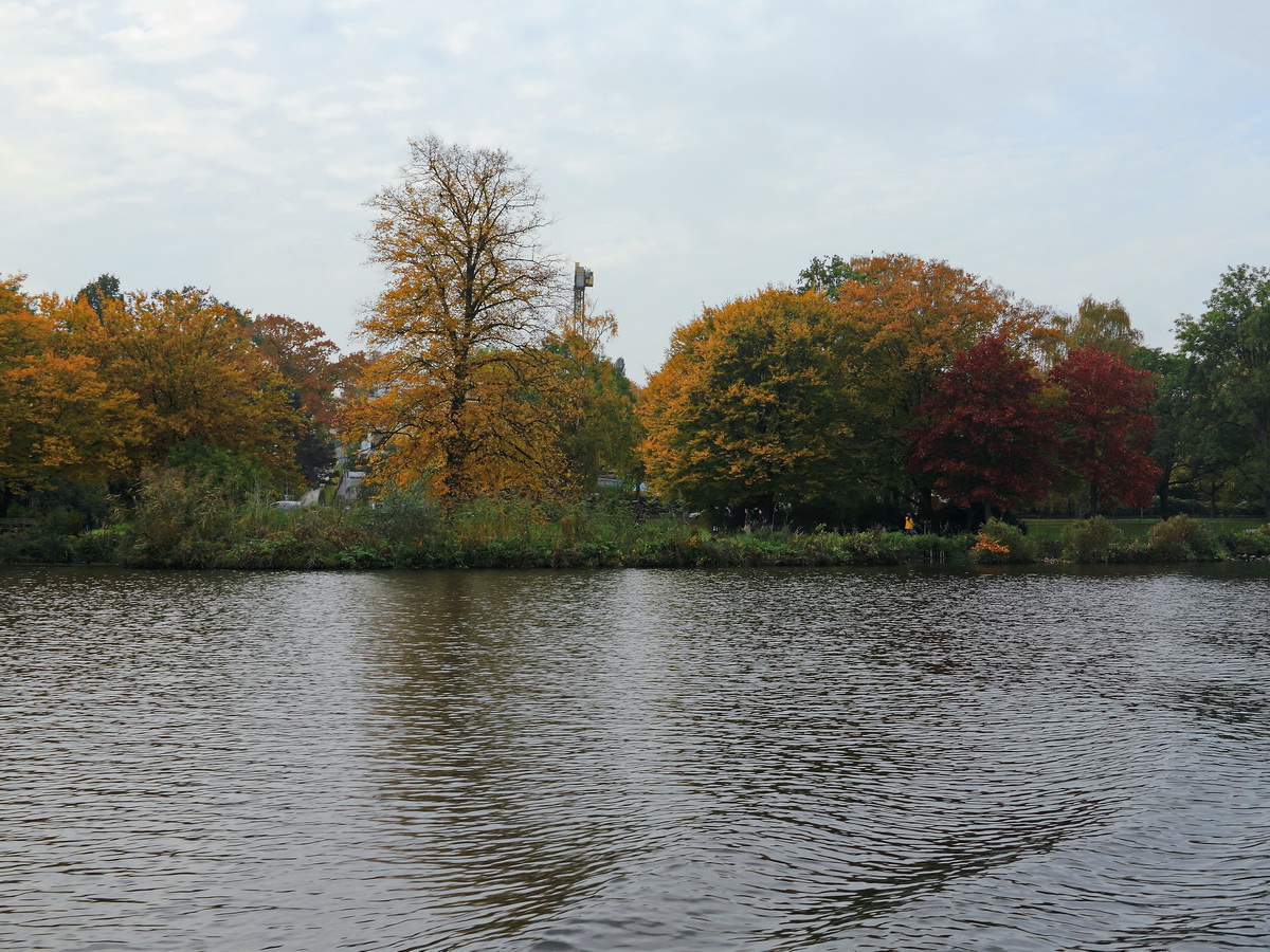 Teile des Alsterpark Hamburg am 24. Oktober 2016 