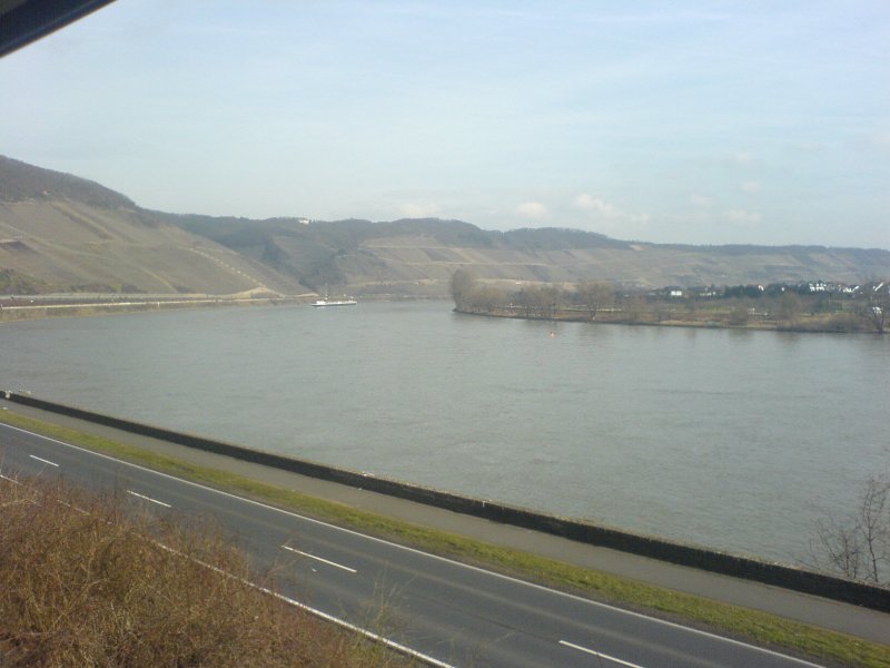 Blick auf dem Rhein 