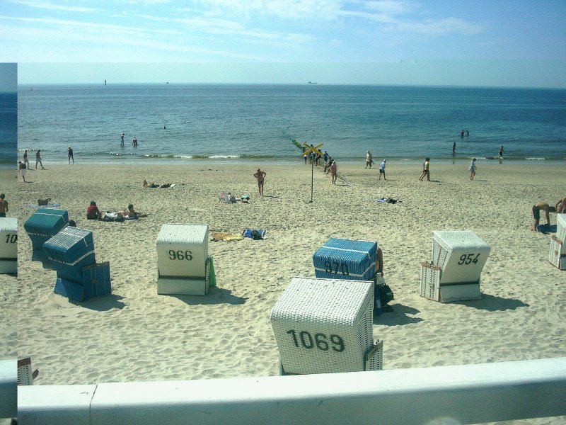 Blick zur Nordsee, Strand von Westerland - Sommer 2004