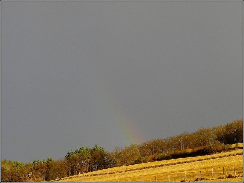 Der erste Regenbogen in diesem Jahr. Das Foto entstand am 09.03.09 in Erpeldange/Wiltz. (Jeanny)