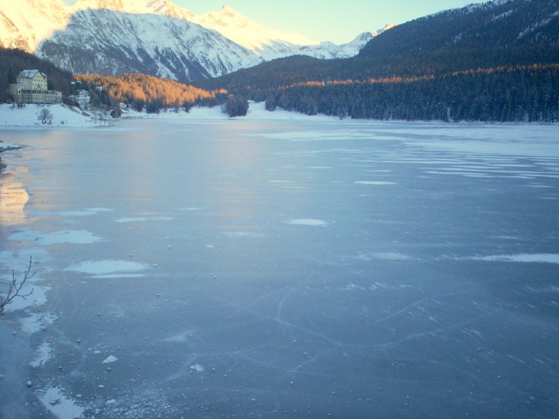 Der See bei St. Moritz am ersten Weihnachtstag 2006.