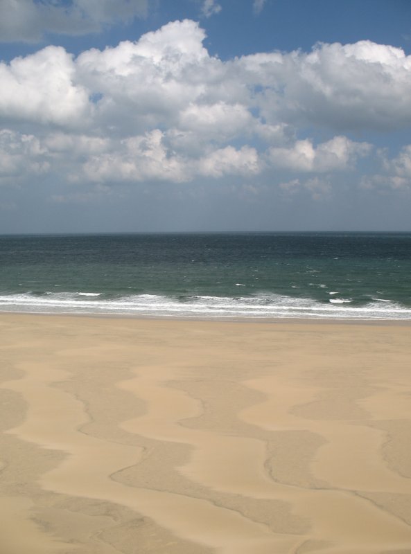 Interessante,natrliche Schattierungen am Sandstrand der Carbis Bay.
(April 2008)