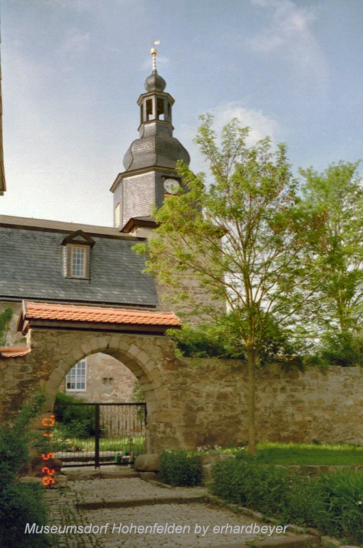Kirche im Museumsdorf Hohenfelden bei Erfurt, 2001