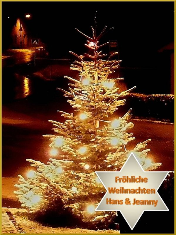 Mit der Weihnachtsbeleuchtung in Erpeldange mchten wir allen Usern von landschaftsfotos.eu frhliche Weinachten wnschen.
