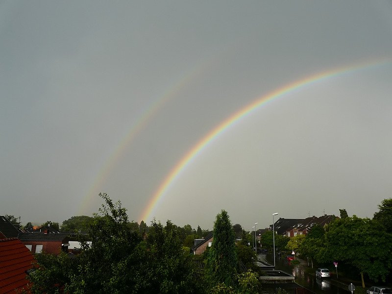 Was f�r ein merkw�rdiges Wetter heute �ber Grefrath. So sah