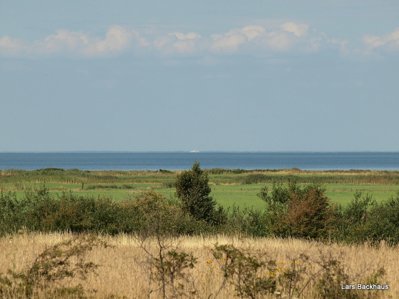 Die Nordsee mit einem Passagierschiff am 6.08.09. Dort hinten ist