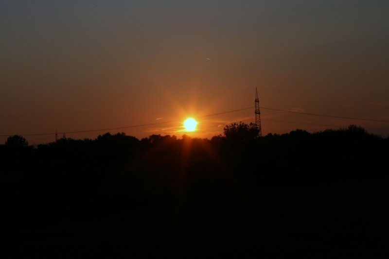 Sonnenuntergang am 27.08.08 bei Wagh�usel.  