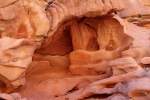 24.11.2012: verschiedenfarbige Gesteinsschichten im Coloured Canyon im Sinaigebirge