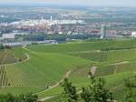 Wartberg in Heilbronn: Der Blick zum Heilbronn und den vielen Weinbaugebiet am 13.07.2013    Beliebtes Ausflugsziel 308 m ber Heilbronn    Der Wartberg ist eine der Einzellagen des Heilbronner