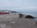 Nachdem im Oktober ein Sturmtief den Binzer Strand unterspülte hatte,zog Anfang des Jahres wieder ein Sturm über den Binzer Strand.Bereits wieder aufgeräumt fotografierte ich unterhalb