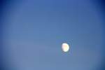 Der Mond am Himmel. 
Aufgenommen in Kohlscheid-Bank am 13.11.2013.