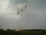 Eine neue Windkraftanlage bei Rorup im Mnsterland am 26.03.2005.