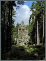 Die Feuersteinklippe ist eines der Wahrzeichen Schierkes und auch Namensgeber für den lokalen Kräuterlikör. (27.09.2015)