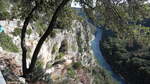 32 Kilometer spektakuläre Schluchten im Herzen des südfranzösischen Departements Ardèche. Mehr als einhundert Millionen Jahre dauerte es, bis das Wasser des berühmten Flusses der Ardèche diesen tiefen Canyon gegraben hatte. Besucht am 15.10.23.