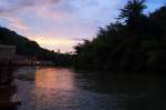 Sonnenuntergang am River Kwai im Westen Thailands am Abend des 16.8.2014.