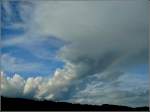 Bemerkenswerte Wolkenformationen am 09.09.2010 ber Erpeldange. (Hans)