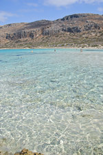 Klares Wasser in der Balos Lagune von Kreta.