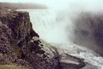 Wasserfall Dettifos, 100 m breit, 45 m hoch, am Flu Jokulsa a Fjllum im Juni 1997.