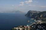 Blick ber die Isola di Capri zur Halbinsel von Sorrent.