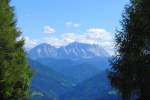 Blick auf die Dolomiten in der Nähe der unteren Pertinger Alm  (11.9.2010)