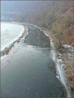 An den Ufern der Sauer bei Michelau hatte sich am 11.01.09 Eis gebildet. (Jeanny)
