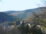 Das Tal, wo Wiltz und Clerve zusammenflieen mit der Ortschaft Kautenbach von der Strae nach Consthum aus fotografiert am 16.04.08.