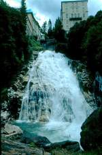 Auch etwas sehr seltenes, ein Wasserfall mitten im Ort. Hier in Bad Gastein ist dieser Fall ein normaler Fall.