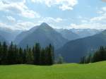 Blick zu den Zillertaler Alpen, vom Penken aus fotografiert. 06.08.13. 