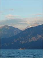Blaue Stunde am Thuner See aufgenommen am 28.07.08.