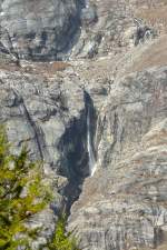 Wasserfall am Abfluss des Palgletschers am 14.10.2008. 1952 befand sich die Gletscherzunge im Bereich des Wasserfalls. 