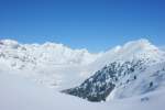 Der tiefverschneite Aletschgletscher wirkt weit weniger eindrcklich als in den anderen Jahreszeiten.