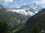 Weisshorn (4506m), aufgenommen unterhalb der Cabanne du Petit Moutet am 8.6.2003 um 10:09 Uhr