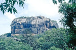 Der Sigiriya-Monolith in Sri Lanka. Bild vom Dia. Aufnahme: Januar 1989.